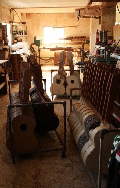 LA FÀBRICA DE GUITARRES FRANCISCO BROS DE GATA, PREMI NACIONAL EXCELENCIA PROFESIONAL 2018 (ESTRELLA DE ORO)