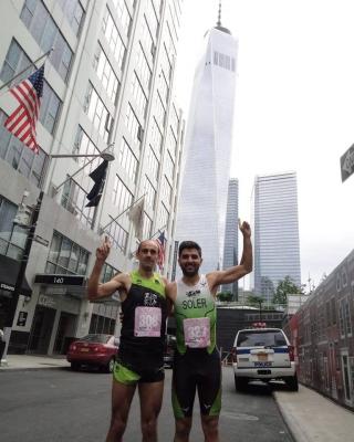 ELS ATLETES XABIERS NASIO CARDONA I TONI SOLER (D'ASCENDÈNCIA GATERA, ACONSEGUIXEN EL TERCER I SETÉ LLOC AL ONE WORLD TRADE CENTER DE NOVA YORK