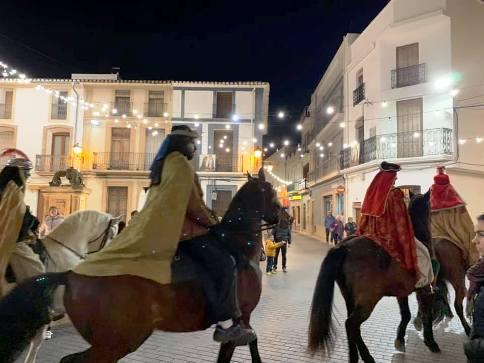 MISTERI DE REIS, GATA 2019: ELS VISIRS REIALS VAN ANUNCIAR QUE HUI ARRIBA LA COMITIVA DELS MAGS