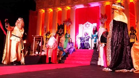 MISTERI DE REIS DE GATA 2019: EXTRAORDINÀRIA INTERPRETACIÓ (nou ballet i nous trages de pages)