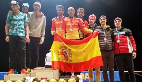 LATLETA XABIER DASCENDÈNCIA GATERA, IGNASI CARDONA TORRES, SEGON VETERÀ DEL MÓN I BRONZE AMB ESPANYA, AL CAMPIONAT MUNDIAL DE RAQUETES DESQUÍ, A ITÀLIA