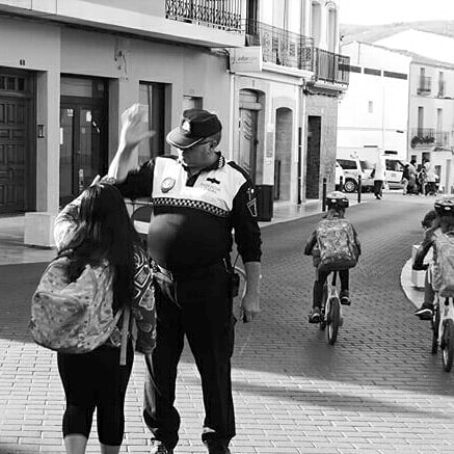 EL POLICIA LOCAL MANUEL LÓPEZ (MANOLO) S'HA JUBILAT