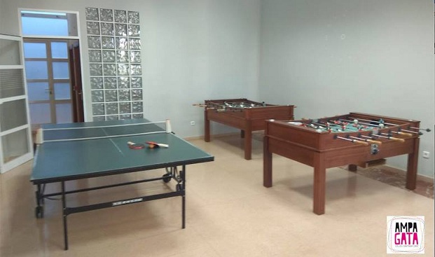 S'OBRI UN NOU ESPAI PER ALS JOVES. L'AMPA DEL COL·LEGI ES FA CÀRREC