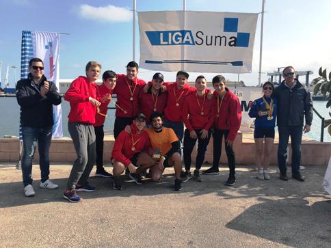 TRES XICONS GATERS COMPETIXEN I MOLT BÉ EN REM AMB EL CLUB NÀUTIC DÉNIA