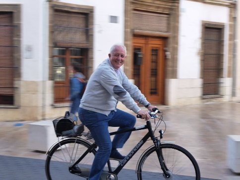 GATA: S'HA JUBILAT EL PRACTICANT DE LA BICICLETA, JOSÉ VICENTE BORONAT SOLER