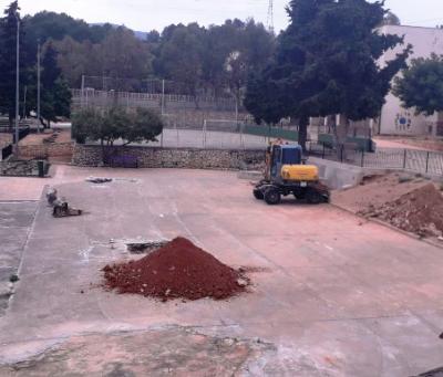 COMENCEN LES OBRES DEL NOU GIMNÀS ESCOLAR DE GATA