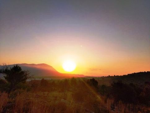 JA ESTÀ ACÍ L'ATÍPIC ESTIU 2020: ENTRA EL SOLSTICI A LES 23,44 HORES. HUI, EL DIA MÉS LLARG