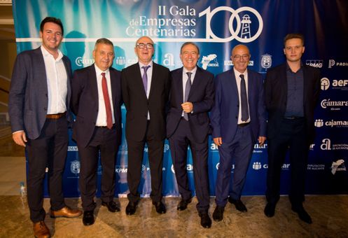 L'EMPRESA GATERA POINT, PREMIADA A LA II GALA D'EMPRESES CENTENÀRIES DE LA PROVÍNCIA D'ALACANT. Organitzada per AEFA i la Càmera de Comerç
