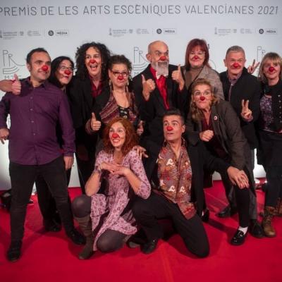 ELS ARTISTES GATERS PAQUI NOGUERA PUIG I JAUME COSTA SOLER I TOT EL SEU GRUP DE PAYASOSPITAL REBEN EL PREMI D'HONOR DE LES ARTS ESCÉNIQUES VALENCIANES 2021