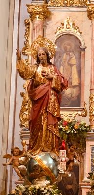 HUI ÉS LA COMMEMORACIÓ DE L'ANTIGA FESTA DEL COR DE JESÚS A GATA. 135 anys d'història. Majoralesses, xiquets i xiquetes de Primera Comunió i processó