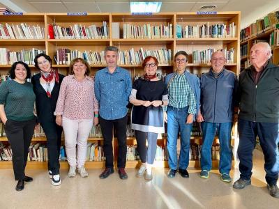 LA BIBLIOTECA, REFERENT CULTURAL DEL MUNICIPI DE GATA. Ahir dia 27 es va commemorar el seu 40 aniversari
