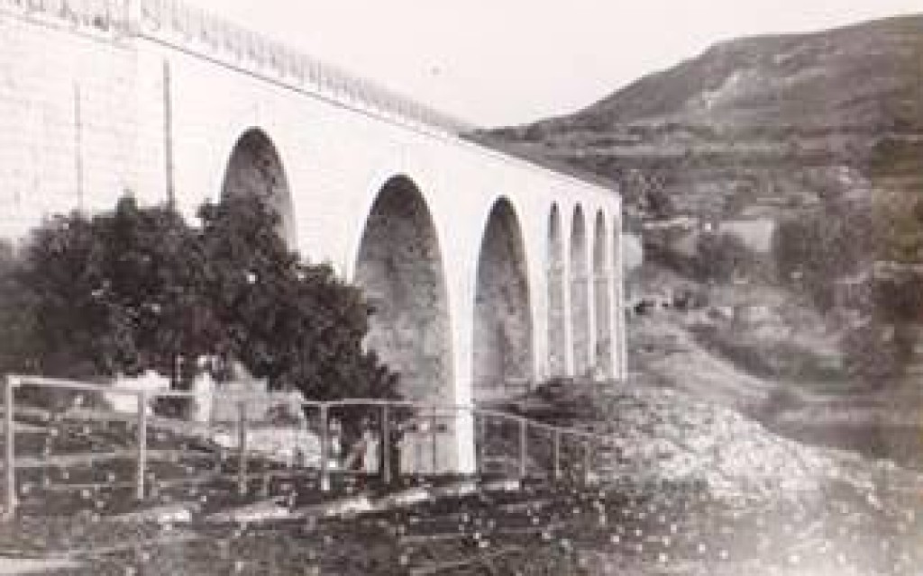 VELLES ESTAMPES DEL DOLÇ ART DE L'ESCALDÀ A GATA