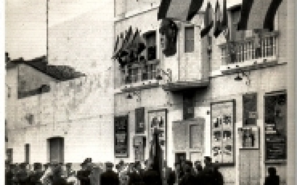 EL CINE BENÈFIC DE SETEMBRE OBRI HUI EL CENTENARI DEL CINE LA PAZ DE GATA (1925-2025) Quico “Sella”, El Ti Passetes, Paco Carrasco, Juan “el del cine”, germans Signes Grimalt. Cent anys de vivències