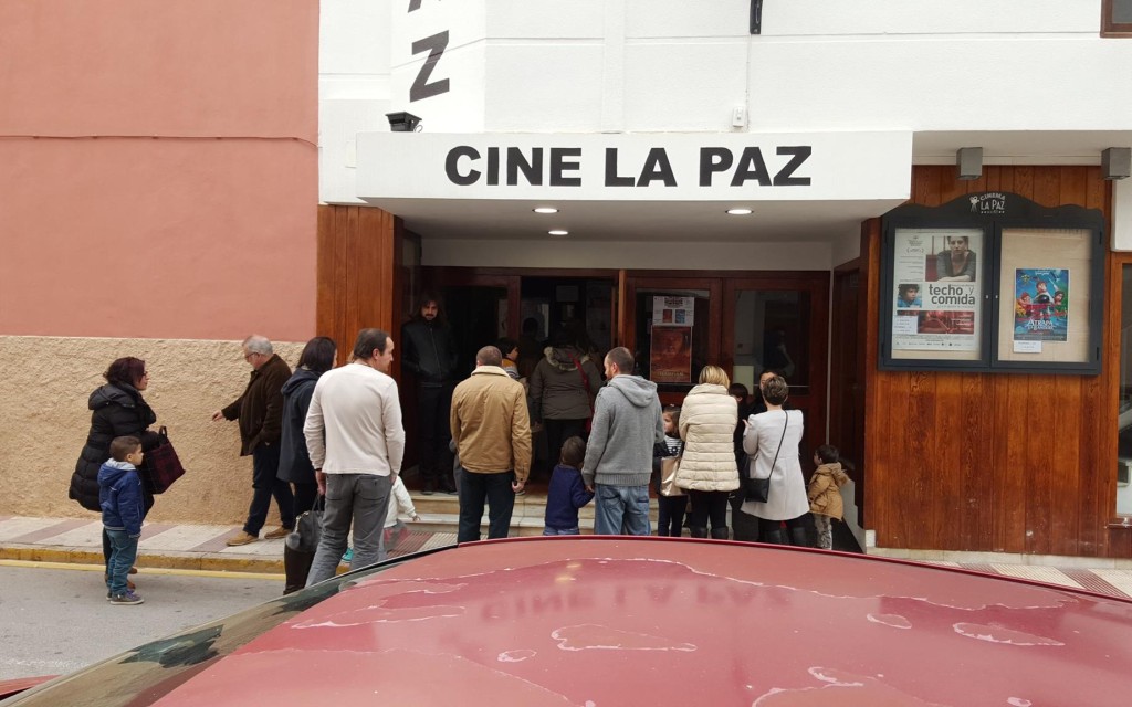 EL CINE BENÈFIC DE SETEMBRE OBRI HUI EL CENTENARI DEL CINE LA PAZ DE GATA (1925-2025) Quico “Sella”, El Ti Passetes, Paco Carrasco, Juan “el del cine”, germans Signes Grimalt. Cent anys de vivències