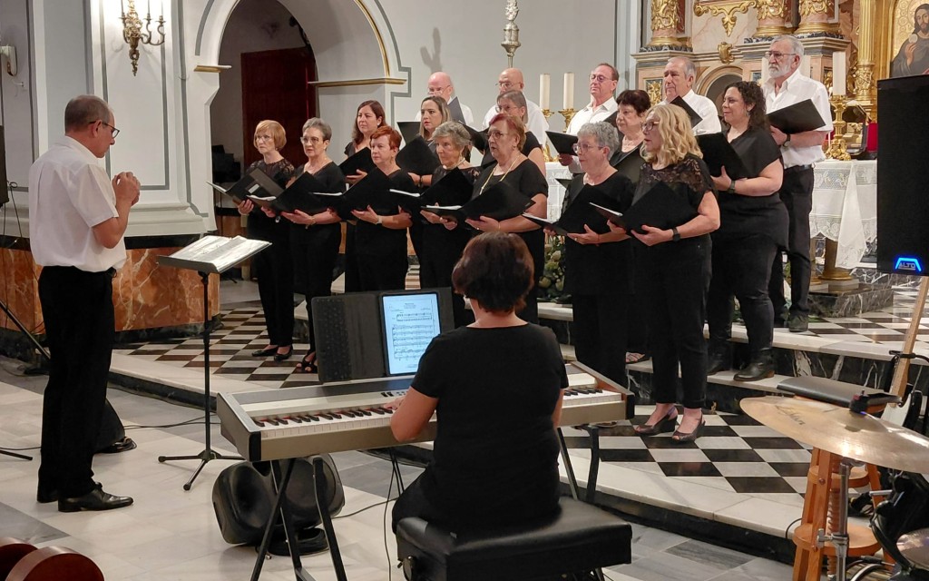 VEUS DE CORS RESONAREN A L'ESGLÉSIA DE GATA I L'ESGLÉSIA DE MORAIRA. XXII Campanya Intercanvi Musical, Coral Teuladina i Cor CodaGospel