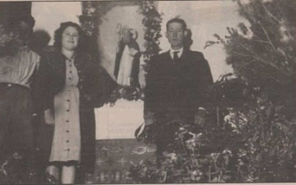 HUI COMENCEN LES FESTES DE SANT ANTONI AL BARRI DEL RAVAL. TENEN UNA PARTICULAR I BONICA HISTÒRIA. Demà ofrena i passacarrer. Diumenge missa i bendició de pans i animals.