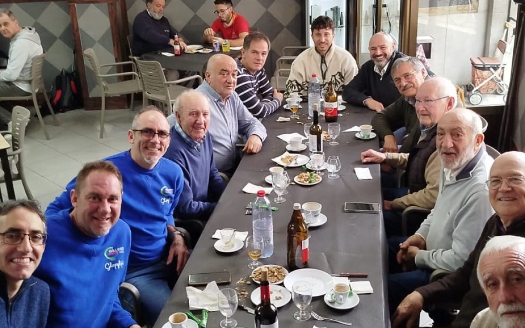 HUI, 2 DE FEBRER ÉS LA MARE DE DÉU DE LA CANDELÀRIA, PATRONA DELS LLUMEROS. El gremi local ha festejat el dia. A la vesprada, repartició i bendició de canaletes