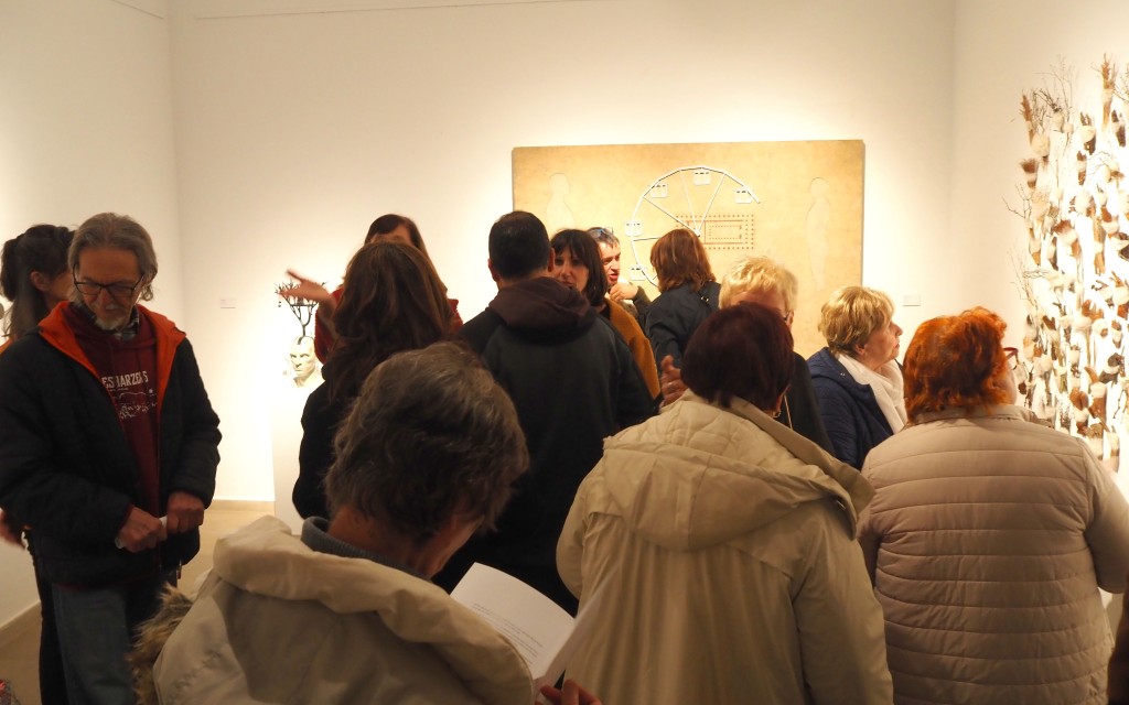 ELS ALUMNES DE L'ESCOLA DE PLÀSTICA A. VIVES DE GATA EXPOSEN A L'ESPAI LAMBERT DE XÀBIA LA MOSTRA "A UN TEMPS"