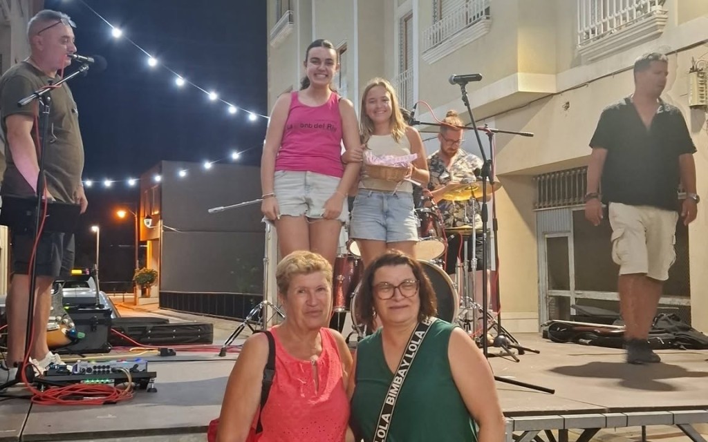 ACABEN AMB ÈXIT LES FESTES PATRONALS DEL BARRI DE LA FONT DEL RIU: Truc, missa, processó, sopar, castellet, foguera i música