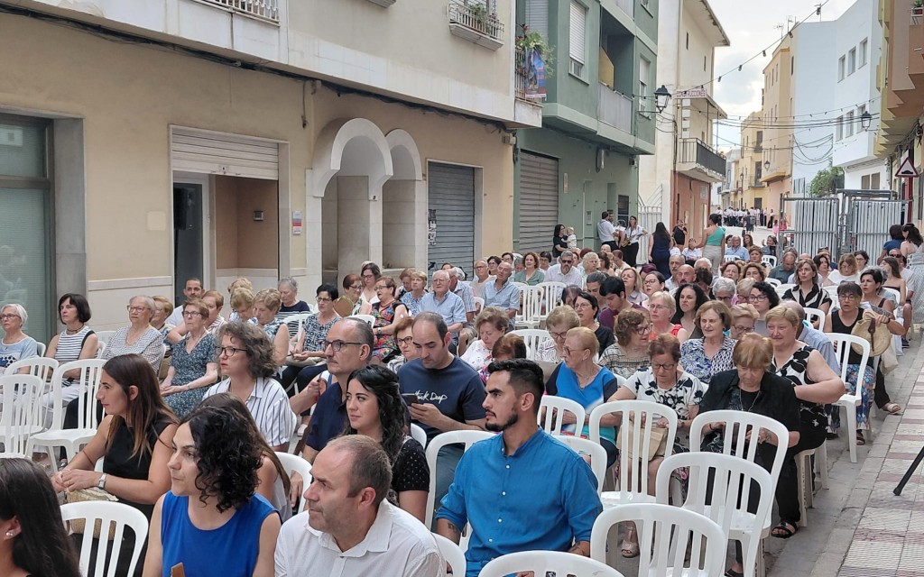 ACABEN AMB ÈXIT LES FESTES PATRONALS DEL BARRI DE LA FONT DEL RIU: Truc, missa, processó, sopar, castellet, foguera i música