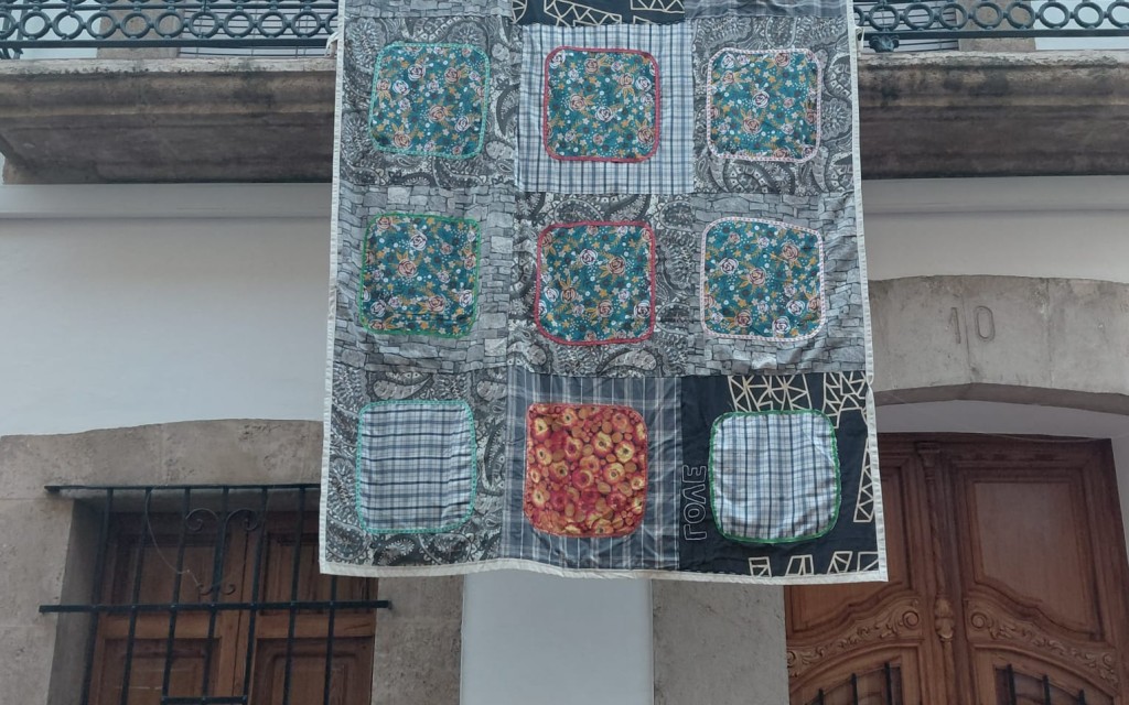 MIRADES URBANES: ART AL VENT, GATA: Obres, teles, peces 17 a 20
