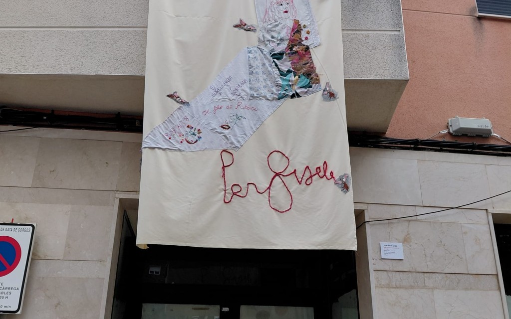 MIRADES URBANES. SEGUIM A LA PLAÇA NOVA, ART AL VENT 2026. Obres 45 a 48