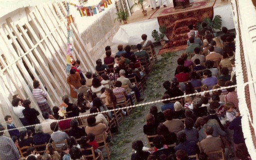 FOTOGRAFIES ANTIGUES...I D'ABANS (Gata en el record), ns. 1.914 a 1.916. AQUELLES MISSES, FESTERS I CARETES. ANYS 80