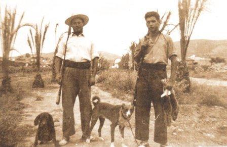 FOTOGRAFIES ANTIGUES (Gata en el record) - 73 -