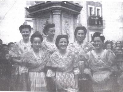 FOTOGRAFIES ANTIGUES (Gata en el record) - 80 -