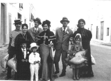 FOTOGRAFIES ANTIGUES (Gata en el record) - 105 -