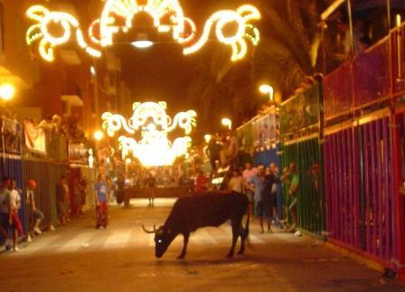 PROGRAMACIÓ DE FESTES: HUI CORREFOCS, demà 4 DIA DEL XIQUET