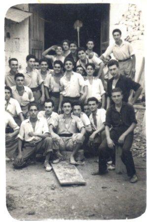 FOTOGRAFIES ANTIGUES (Gata en el record) -113, la foto d´ahir dimecres-