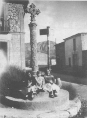 FOTOS ANTIGUES (Gata en el record) -120-