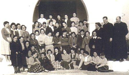 FOTOGRAFIES ANTIGUES (Gata en el record) -130 -