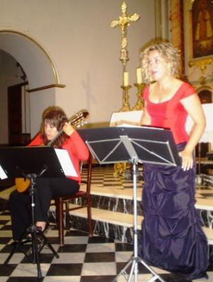 EXCEPCIONAL CONCERT DE GUITARRA I SOPRANO: La gatera ROSARIO CASELLES i la catalana MARTA ARBONÉS