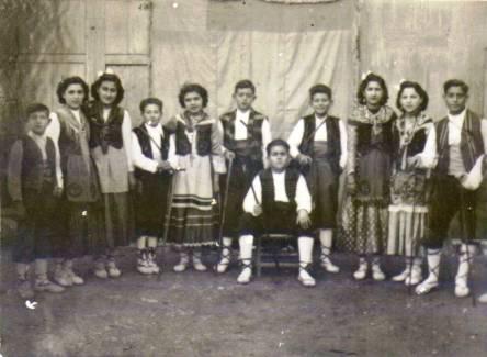 FOTOGRAFIES ANTIGUES (Gata en el record) - 143 -