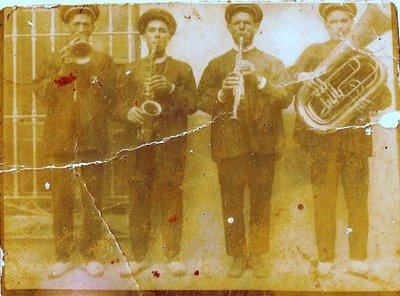 FOTOGRAFIES ANTIGUES (Gata en el record) -209-