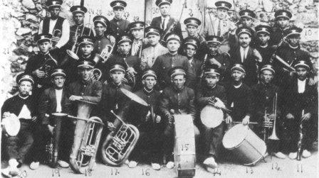 FOTOGRAFIES ANTIGUES (Gata en el record) -210, la d´ahir dimecres-