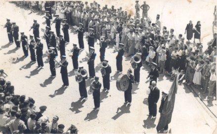 FOTOGRAFIES ANTIGUES (Gata en el record) -211, hui-