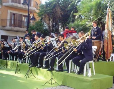FESTES BANDA SANTA CECÍLIA 2010: Hui passacarrer i sopar de gala