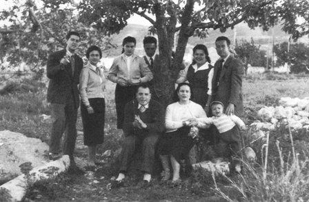 FOTOGRAFIES ANTIGUES (Gata en el record) -243-