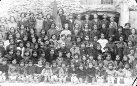 FOTOGRAFIES ANTIGUES (Gata en el record) -247-