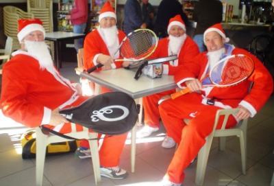 IMATGES CURIOSES: Els ajudants del Pare Noel