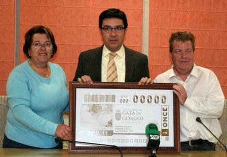 GATA SERÀ LA IMATGE DEL CUPÓ DE L'ONCE EL DIMARTS 8 DE FEBRER.