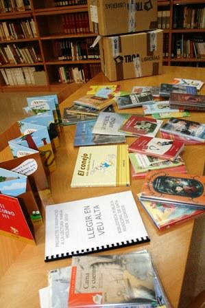DONEN A LA BIBLIOTECA 200 LLIBRES, PER LA CAMPANYA D'ANIMACIÓ LECTORA