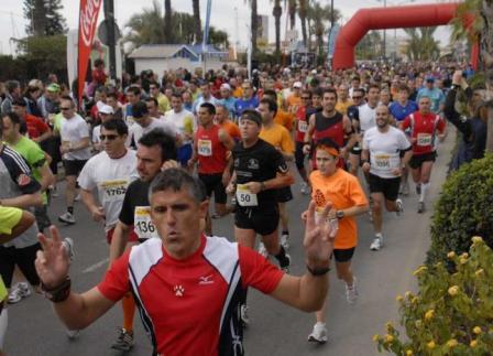 CORREDORS GATERS PER LES CARRERES DE LA COMUNITAT.