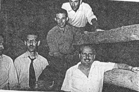 FOTOGRAFIES ANTIGUES (Gata en el record) -349, la d'ahi dimarts-