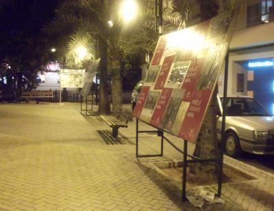 MIRADES URBANES: Cartells de propaganda electoral.