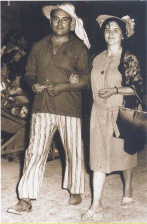 FOTOGRAFIES ANTIGUES (Gata en el record) -412-