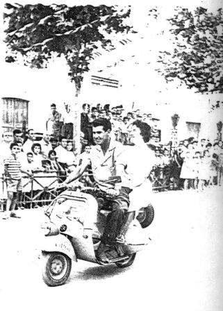 JA VÉNEN LES FESTES: estem a 11 dies. Aquelles festes de 1957 ( i III )